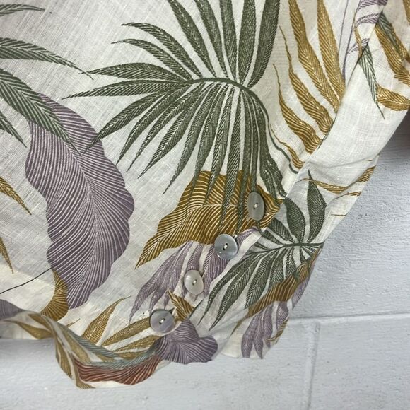 Tahari women’s linen tropical palm print tunic top - Picture 3 of 4